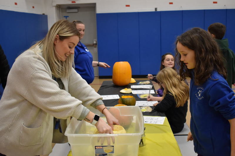 McConnellsville Holds STEM Spooktacular McConnellsville Elementary School